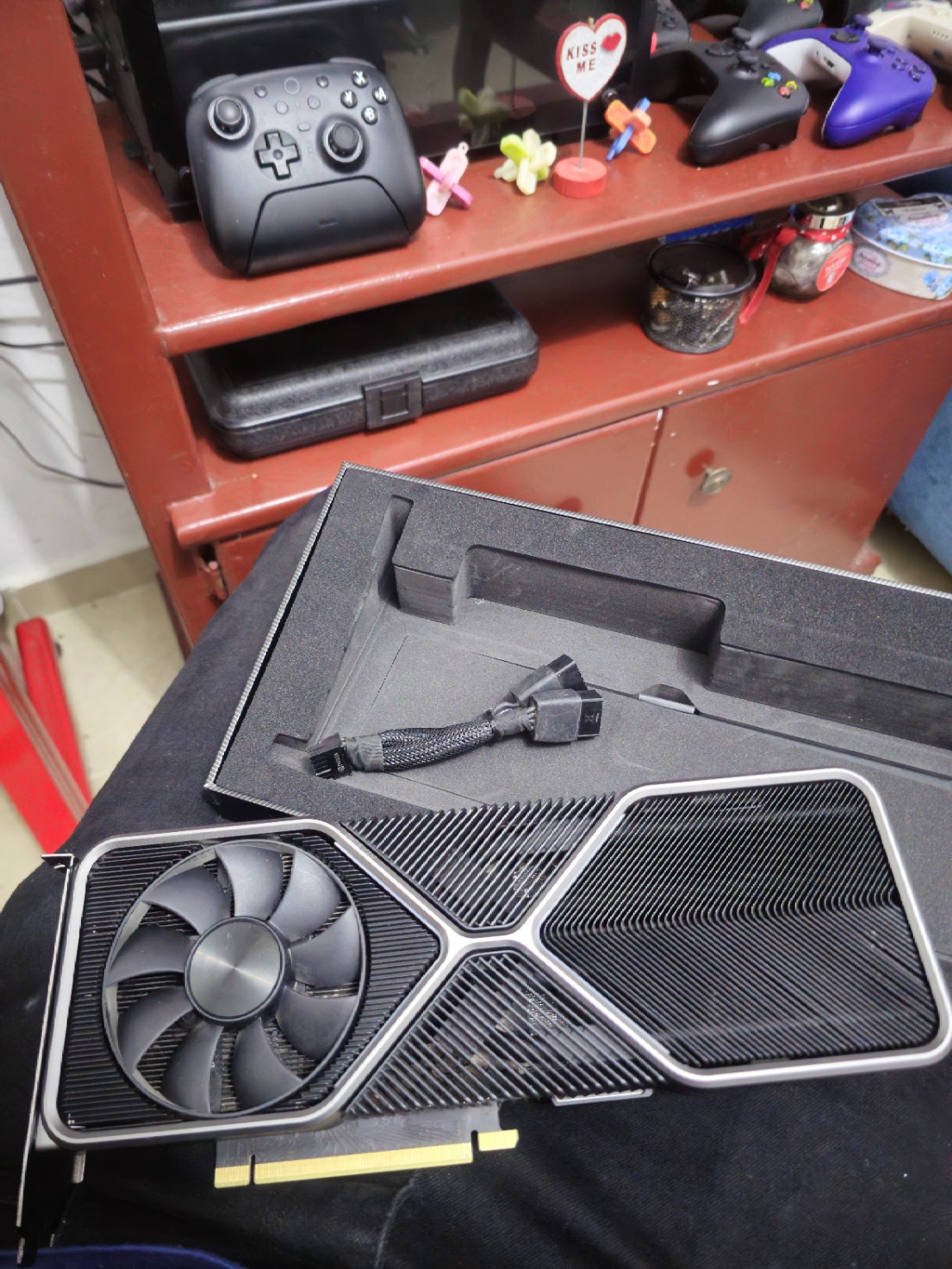 NVIDIA GeForce RTX 3080 Founders Edition 10GB GDDR6X - Image 3